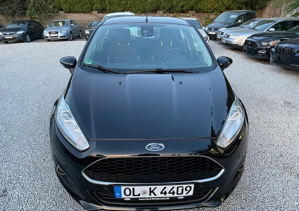 Ford Fiesta cena 28900 przebieg: 221587, rok produkcji 2016 z Swarzędz małe 379